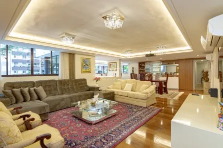 Apartamento com 4 Quartos à venda, 239m² no Batel, Curitiba