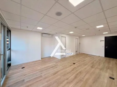 Sala Comercial à venda, 40m² no Vila Gertrudes, São Paulo