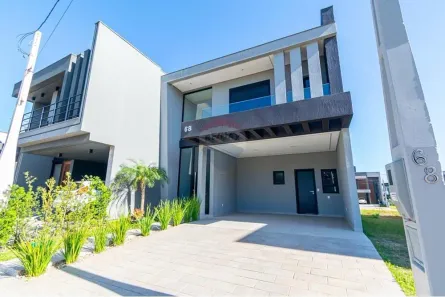 Casa de Condomínio com 3 Quartos à venda, 172m² no Central Park, Cachoeirinha