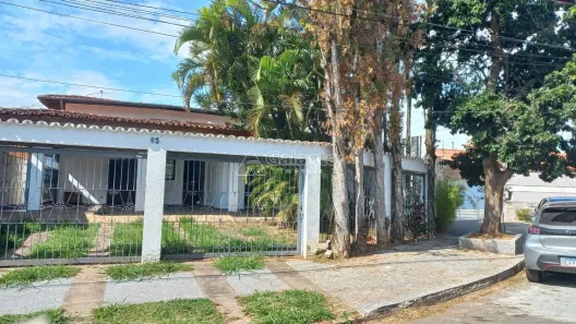 Casa com 4 Quartos à venda, 391m² no Parque São Quirino, Campinas