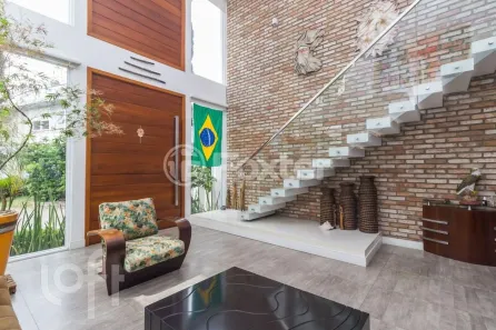 Casa de Condomínio com 3 Quartos à venda, 300m² no Sarandi, Porto Alegre