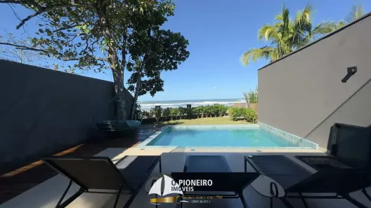Casa de Condomínio com 4 Quartos à venda, 200m² no Camburi, São Sebastião