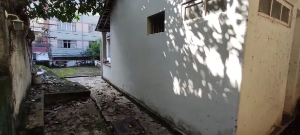 Casa com 2 Quartos à venda, 1100m² no São Domingos, Niterói