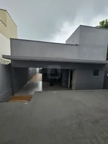 Casa com 3 Quartos à venda, 300m² no Pampulha, Uberlândia
