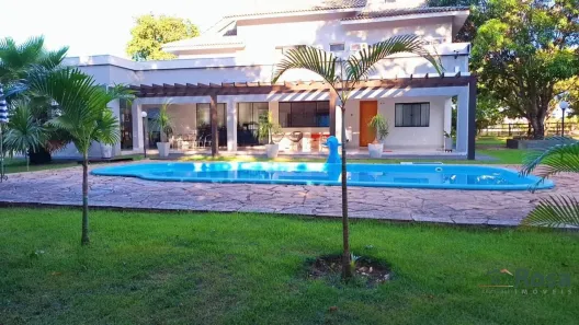 Sobrado com 5 Quartos à venda, 490m² no Jardim Vitória, Cuiabá