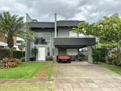 Casa de Condomínio com 4 Quartos à venda, 274m² no XANGRI-LÁ, Xangri-lá