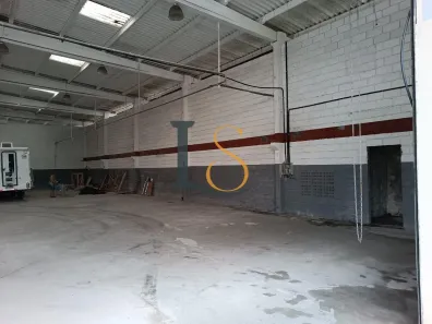 Galpão/Depósito/Armazém para alugar, 450m² no Pitangueiras, Lauro de Freitas