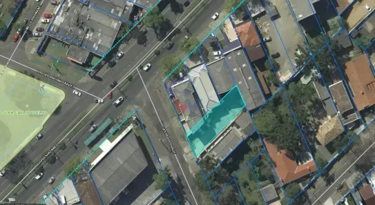 Lote/Terreno à venda, 417m² no Parolin, Curitiba