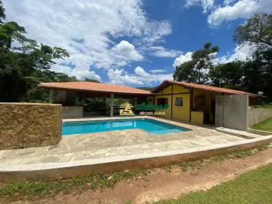 Fazenda/Sítio com 4 Quartos à venda, 600m² no , Mairiporã