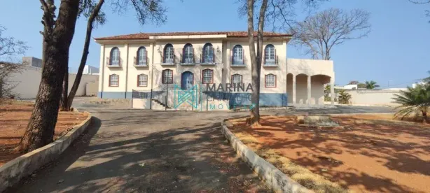 Casa com 10 Quartos à venda, 850m² no Ipanema, Lagoa Santa