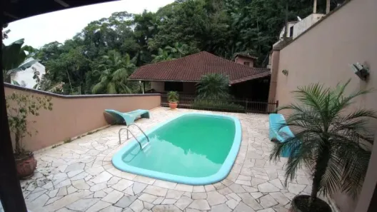 Casa com 3 Quartos à venda, 220m² no Ponta Aguda, Blumenau