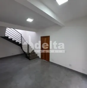 Casa com 2 Quartos à venda, 193m² no Custódio Pereira, Uberlândia