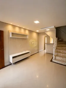 Sobrado com 2 Quartos à venda, 79m² no Jardim Jacinto, Jacareí
