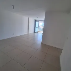 Apartamento com 3 Quartos à venda, 110m² no Cavaleiros, Macaé