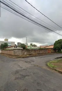 Lote/Terreno à venda, 935m² no Umuarama, Uberlândia