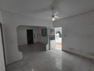 Casa com 2 Quartos para alugar, 70m² no Jardim Pitangueiras II, Jundiaí