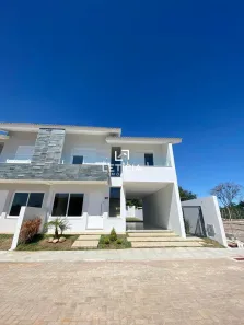 Casa de Condomínio com 3 Quartos à venda, 153m² no Camobi, Santa Maria