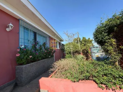 Casa com 3 Quartos à venda, 166m² no Vila São Luiz, Valinhos
