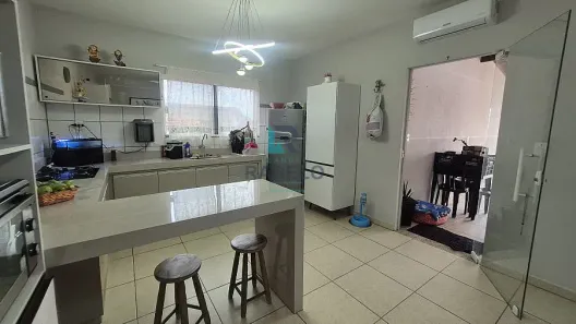 Casa com 2 Quartos à venda, 84m² no Cidade Industrial, Lorena