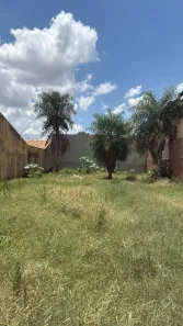 Lote/Terreno à venda, 360m² no Tiradentes, Campo Grande