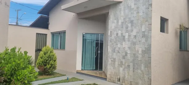 Casa com 3 Quartos à venda, 228m² no Jardim Presidente, Goiânia