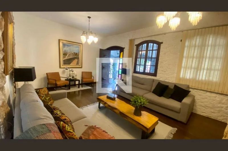 Casa com 7 quartos — Santa Lúcia, Belo Horizonte