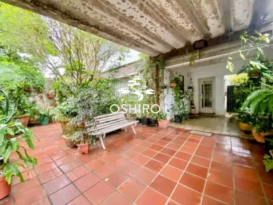 Sobrado com 3 Quartos à venda, 166m² no Embaré, Santos