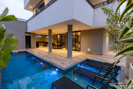Casa com 5 Quartos à venda, 360m² no Lagoinha, Ubatuba
