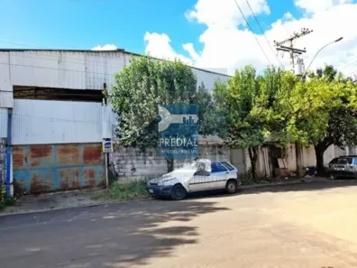 Galpão/Depósito/Armazém à venda, 1000m² no Jardim Munique, São Carlos