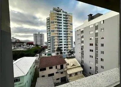 Apartamento com 2 Quartos à venda, 66m² no Nossa Senhora do Rosário, São José