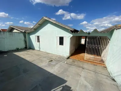 Casa com 2 Quartos à venda, 120m² no Conjunto Semiramis Barros Braga, Londrina
