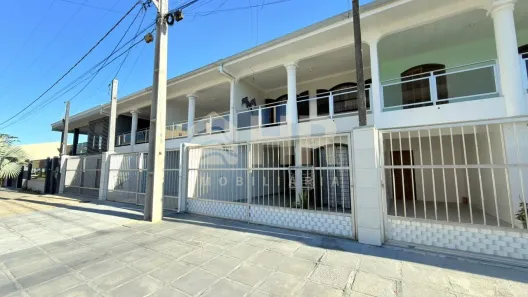 Sobrado com 3 Quartos à venda, 124m² no Balneário Caravelas II, Matinhos