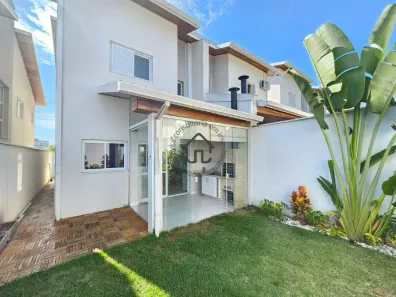 Casa de Condomínio com 3 Quartos para alugar, 117m² no Pinheirinho, Vinhedo