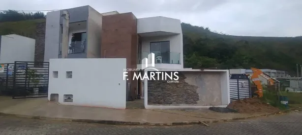 Casa com 2 Quartos à venda, 110m² no Santa Rita do Zarur, Volta Redonda