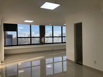 Ponto Comercial à venda, 52m² no Centro, Uberlândia