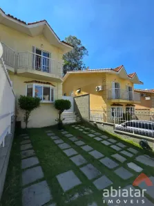 Sobrado com 3 Quartos à venda, 165m² no Parque Assunção, Taboão da Serra