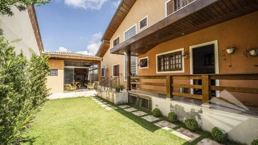 Sobrado com 4 Quartos à venda, 275m² no Cidade Jardim, Taubaté