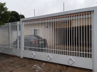 Casa com 3 Quartos à venda, 240m² no Parque Residencial Romano Calil, São José do Rio Preto
