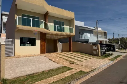 Casa de Condomínio com 3 Quartos para alugar, 258m² no Condomínio Villa Real de Bragança, Bragança Paulista