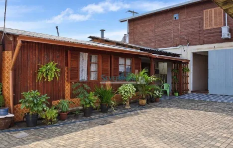 Sobrado com 3 Quartos à venda, 200m² no Vila Fátima, Cachoeirinha
