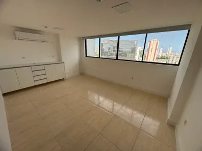 Sala Comercial à venda, 32m² no Paissandu, Recife