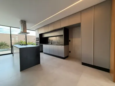 Casa de Condomínio com 3 Quartos à venda, 283m² no Jardins França, Goiânia