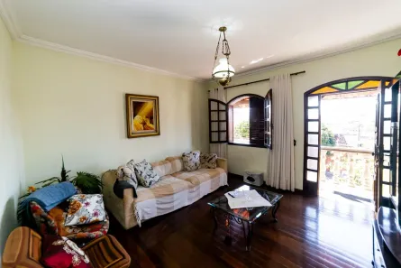Casa com 3 Quartos à venda, 366m² no Santa Cruz, Belo Horizonte