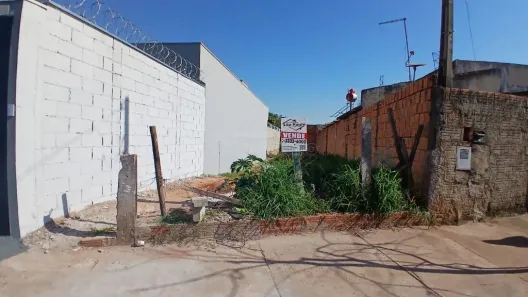 Lote/Terreno à venda, 162m² no Parque São Paulo (Vila Xavier), Araraquara