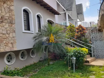 Casa com 3 Quartos à venda, 398m² no Vila Galvão, Guarulhos