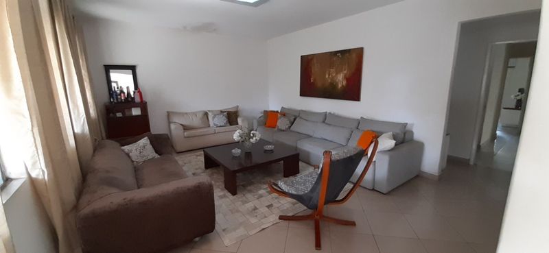Casa com 4 quartos — Dona Clara, Belo Horizonte