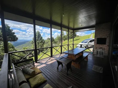 Casa de Condomínio com 3 Quartos para alugar, 150m² no , Rancho Queimado