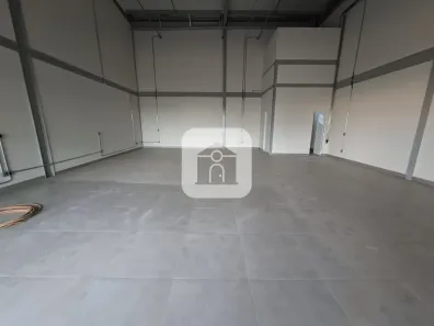 Ponto Comercial para alugar, 110m² no Laranjeiras, Uberlândia