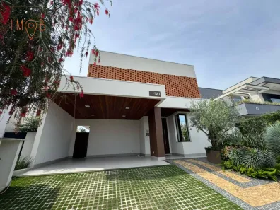 Casa de Condomínio com 3 Quartos à venda, 335m² no Piracangaguá, Taubaté