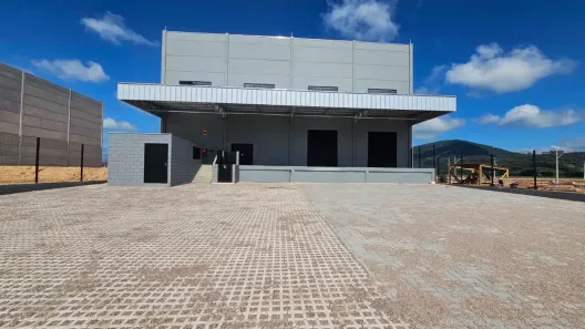 Galpão/Depósito/Armazém para alugar, 1121m² no Arraial dos Cunhas, Itajaí